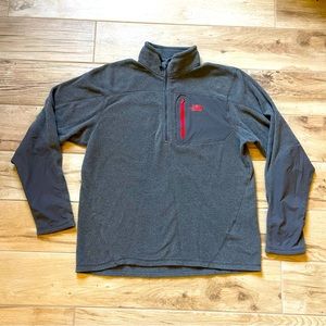 Men’s fleece Half-Zip Sweatshirt. Size Medium